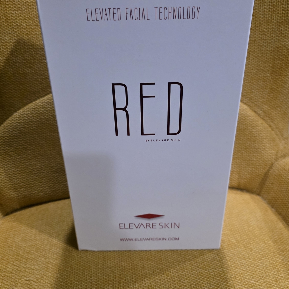 Elevare Skin RED Facial Device